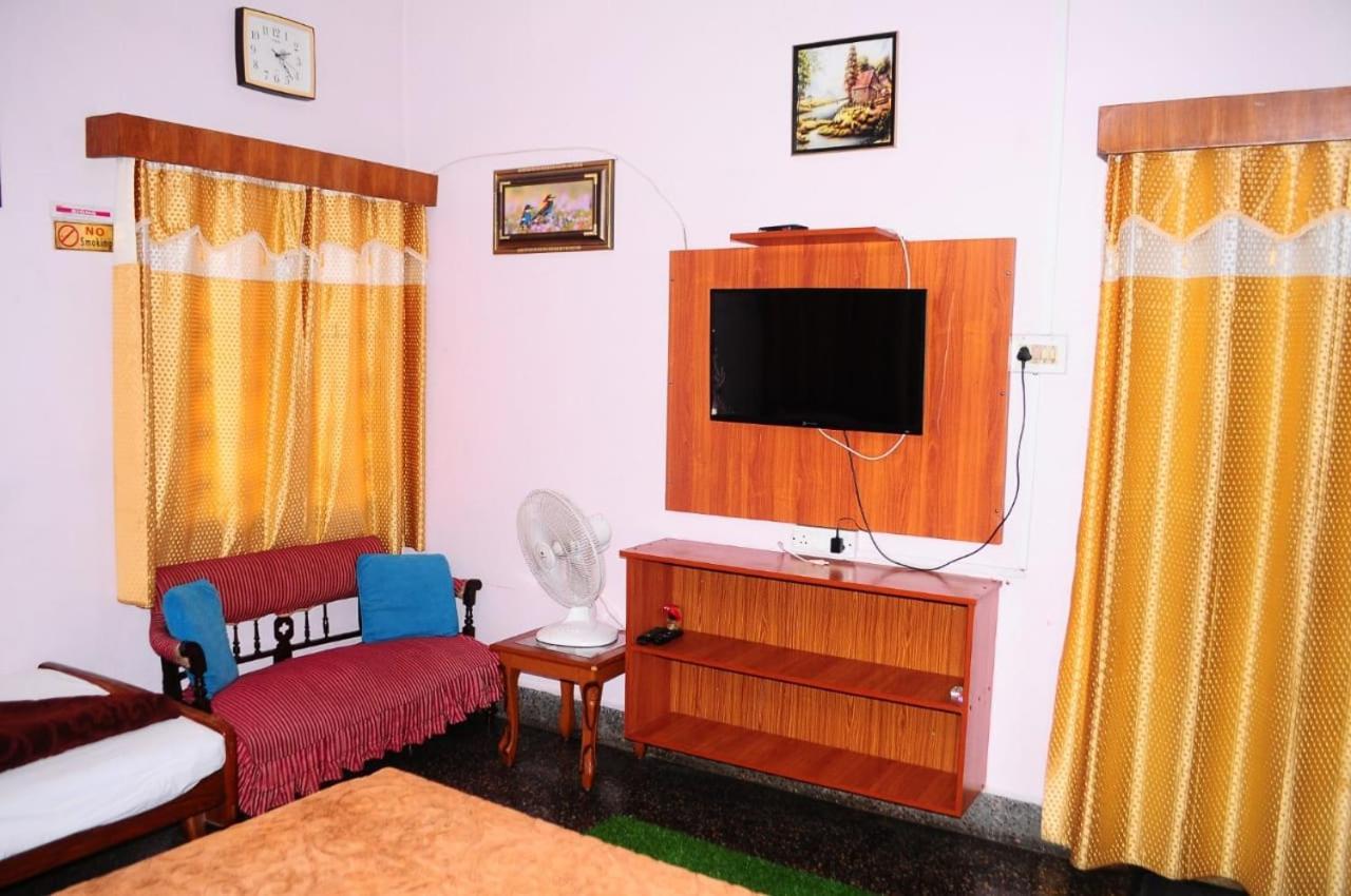 Park Corner Home Stay Coonoor Kültér fotó